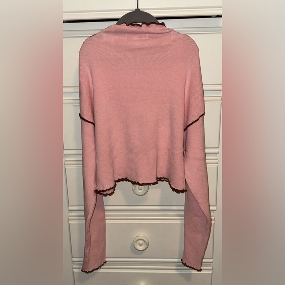 NWT! Urban Outfitters Pink Contrast Trim Long Sleeve Shirt (Size XS) - Picture 8 of 10